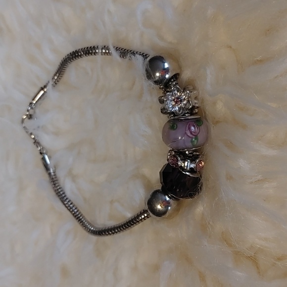 🇨🇦3 For $20🇨🇦SILVER TONE & PURPLE BEAD BRACELET - Picture 1 of 4